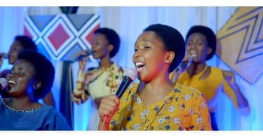 AUDIO El Bethel Choir Kacyiru - Waradushyigikiye MP3 DOWNLOAD