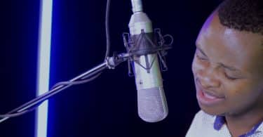 AUDIO Erick Smith - O Holy Night MP3 DOWNLOAD